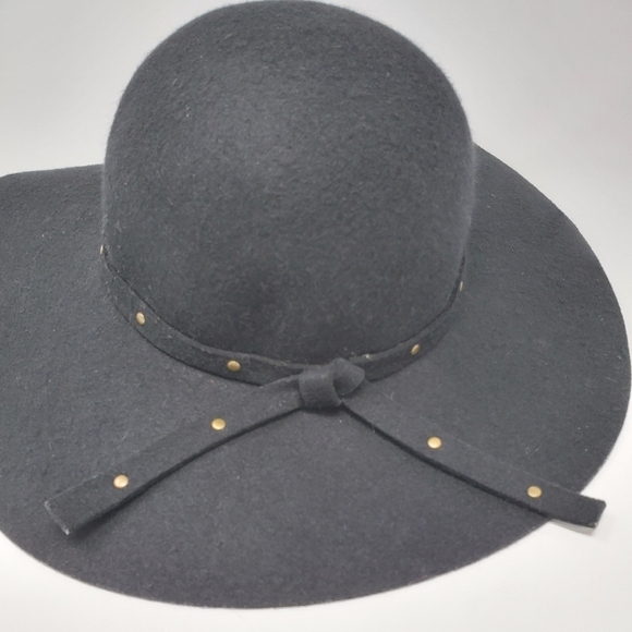ECOTE URBAN OUTFITTERS 100% WOOL BLACK FLOPPY HAT BRASS STUDDED BAND WOMEN OS - Picture 3 of 12